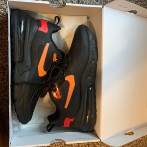 Nike Air Max 270 Reacts